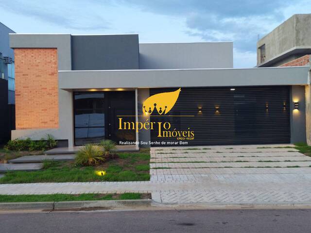 Casa para Venda em Cuiabá - 2