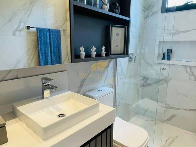 Apartamento para Venda em Cuiabá - 5