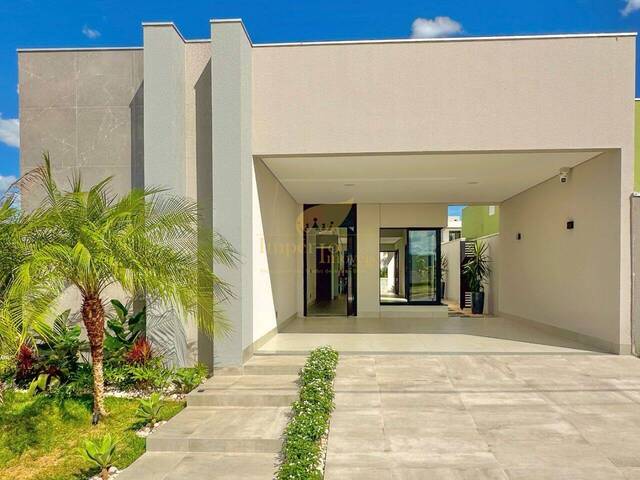 Casa para Venda em Cuiabá - 1