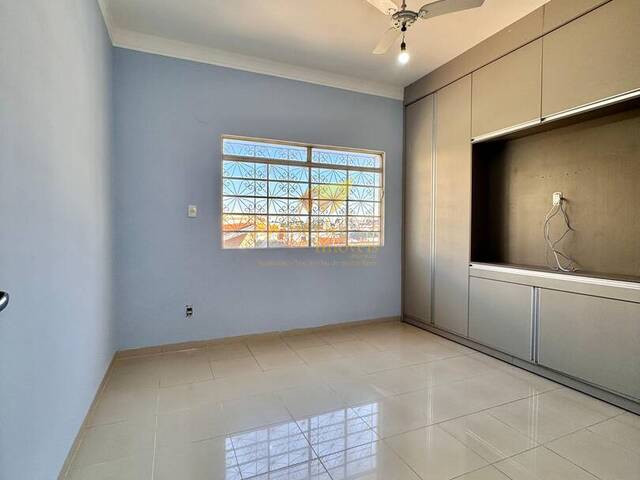 #BR37 - Casa para Venda em Cuiabá - MT - 3