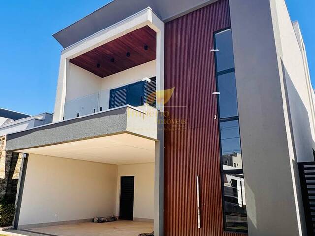 #1503 - Casa para Venda em Cuiabá - MT - 2