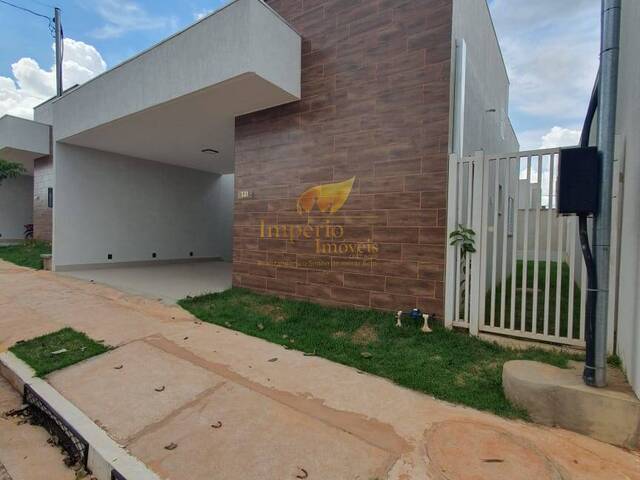 #1512 - Casa para Venda em Cuiabá - MT - 1