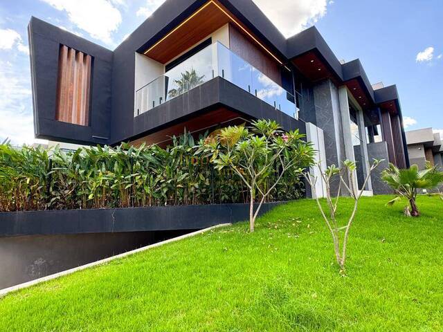 #FC25 - Casa para Venda em Cuiabá - MT - 1