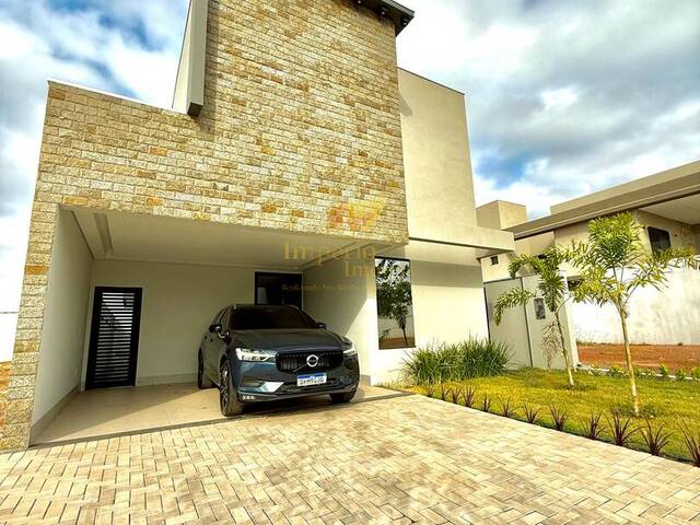 #1553 - Casa para Venda em Cuiabá - MT - 1